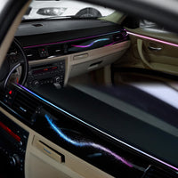 Iluminacion ambiente BMW E90 vista lateral dashboard