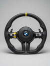 Volante M Sport F-Series Bicolor — Franja Amarilla Speed Yellow
